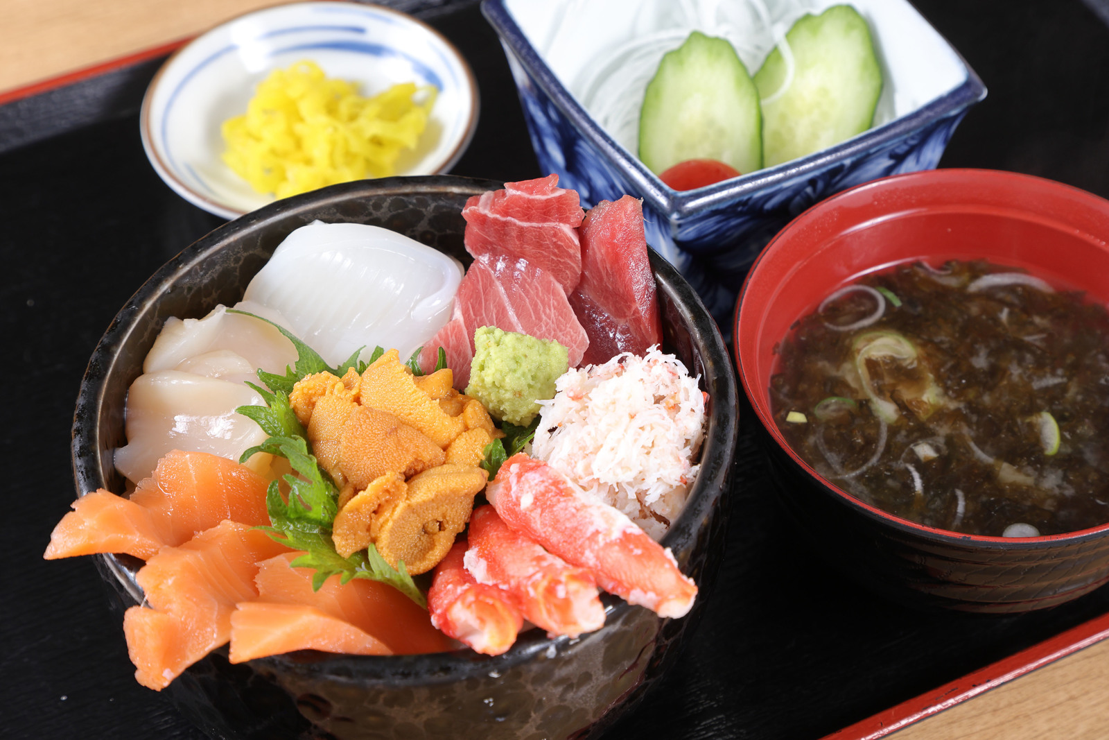 HAKODATE男爵倶楽部ＨＯＴＥＬ＆RESOTS 【お部屋が朝市】 「海鮮問屋・えびす食堂」よりお部屋に直送　朝食付プラン