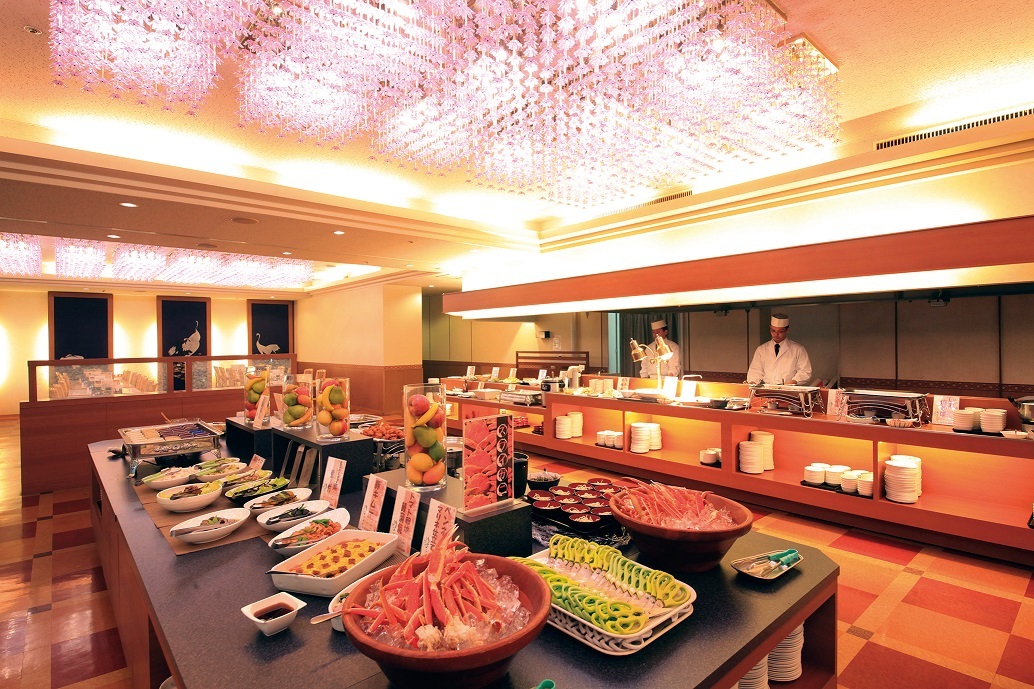 名湯の宿パークホテル雅亭 源泉の温泉三昧と季節の食材を楽しむバイキングプラン！