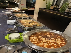 天都の宿　網走観光ホテル 『夕食飲み放題／軽夕食ブッフェ』気軽に軽夕食ハーフブッフェ＋ビール含む90分飲み放題でほろ酔いディナー