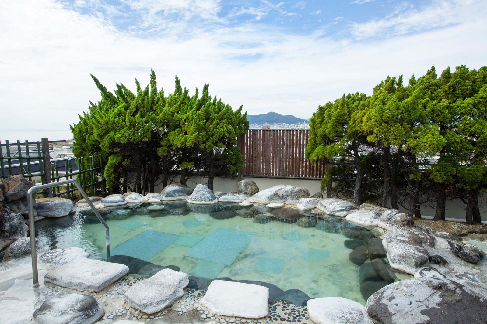 湯元啄木亭 【海鮮の宴】鮑の特別料理で乾杯！贅沢グルメ特典付プラン☆無料飲み放題付バイキング