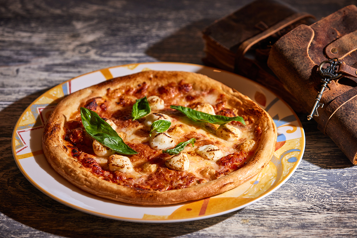 グランドパーク小樽 【朝夕2食付】和牛とフォアグラのラーメンやステーキサンドなどシーサイドレストランの選べる夕食プラン
