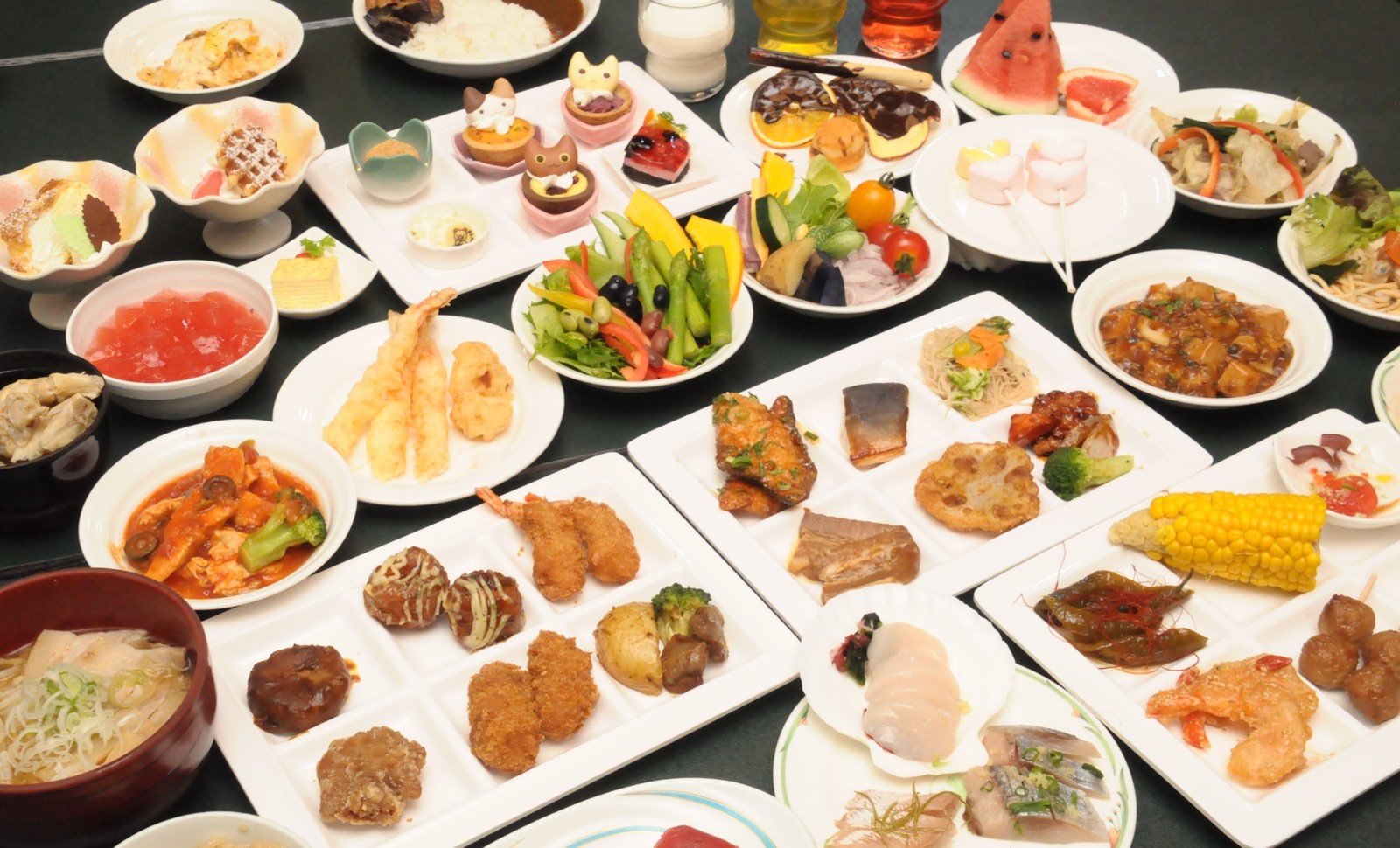 ホテル知床 【シンプルステイ☆1泊2食☆】好きな物を好きなだけ～☆夕食は知床味覚彩バイキング♪