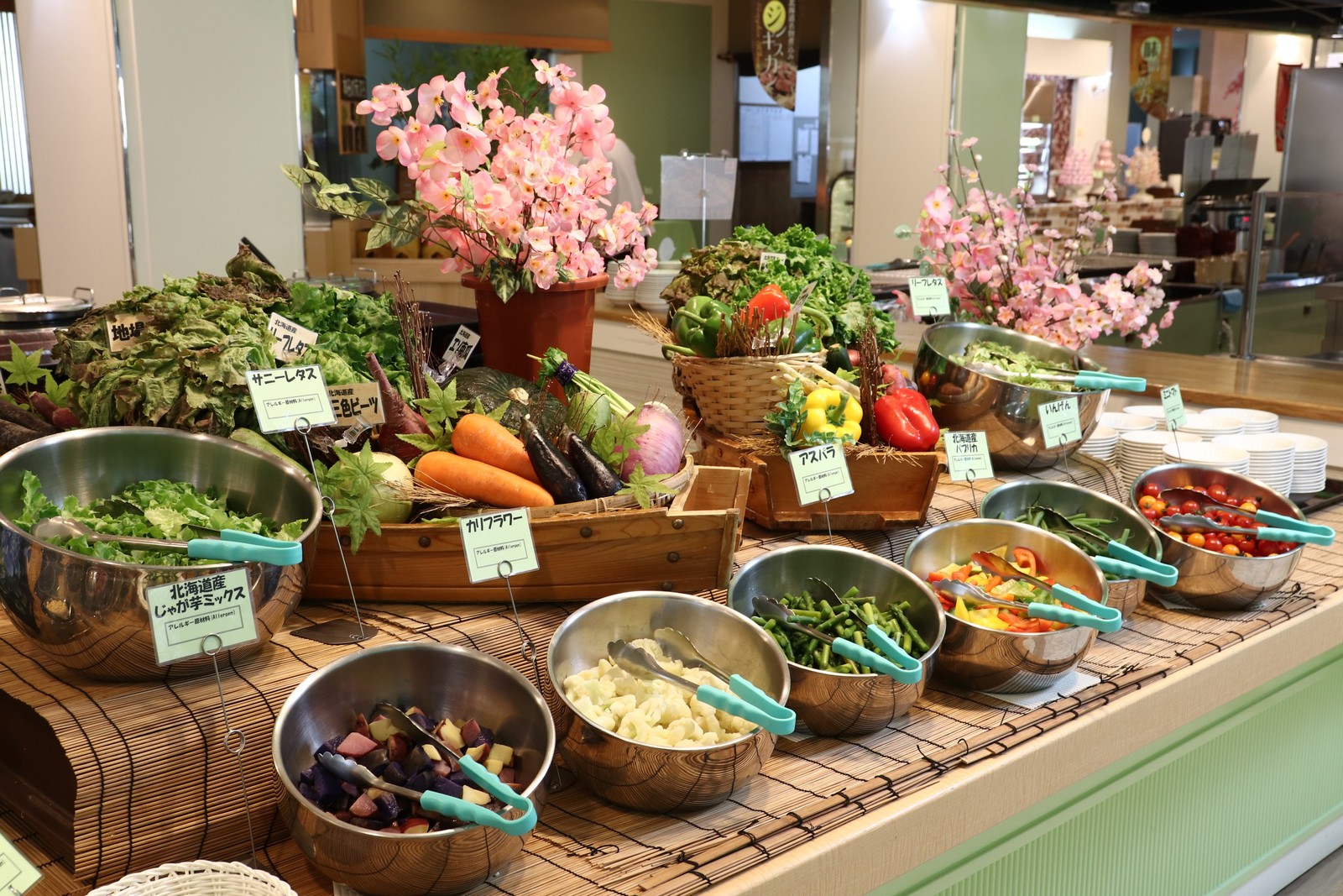 ホテル知床 【WEB限定！早めがお得！90日前☆彡】先取予約がお得♪☆夕食はアルコールを含むフリードリンク付きバイキング☆1泊2食付☆彡