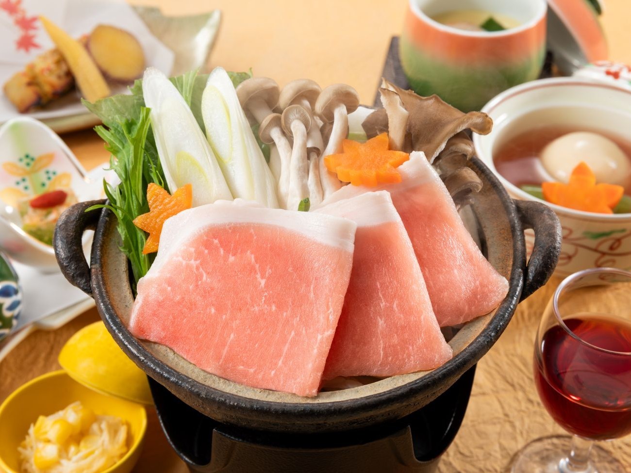 ホテルゆもと登別 夕食はお部屋でゆっくりと ～遊湯食彩～▼ゆもと膳/のぼりべつ豚メイン▼＜1泊2食付＞