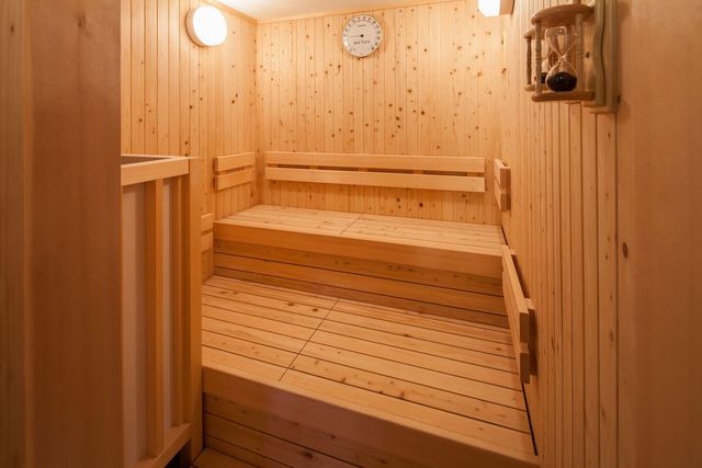ワイズホテル旭川駅前 【直前割】【素泊り】まだまだ間に合う～7日前までお得！旭川駅前の好立地！男女別展望大浴場＆サウナ完備