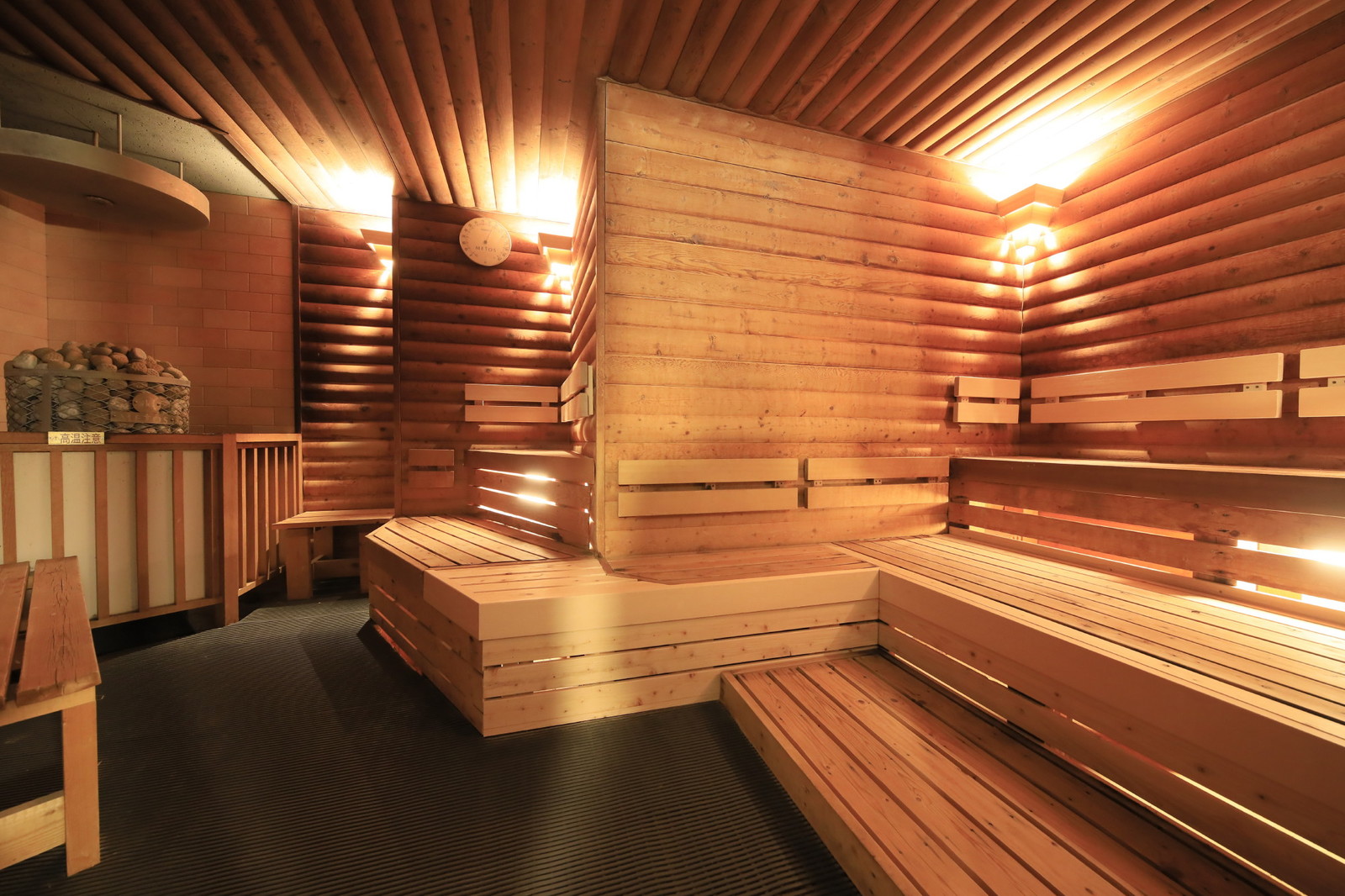 クインテッサホテル札幌すすきの63 Relax&Spa 【お得に連泊ステイ】2泊の宿泊ならこのプランがおすすめ！SPA完備！ご夫婦やカップル利用に。(素泊まり)