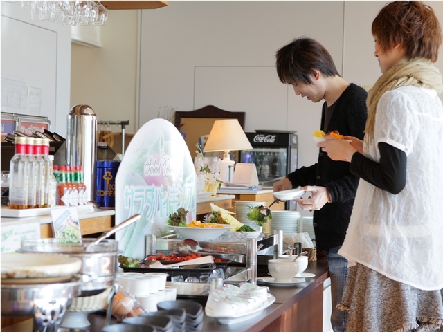 十勝ガーデンズホテル 【朝食付】プラン　温泉・サウナ・１１時アウト♪