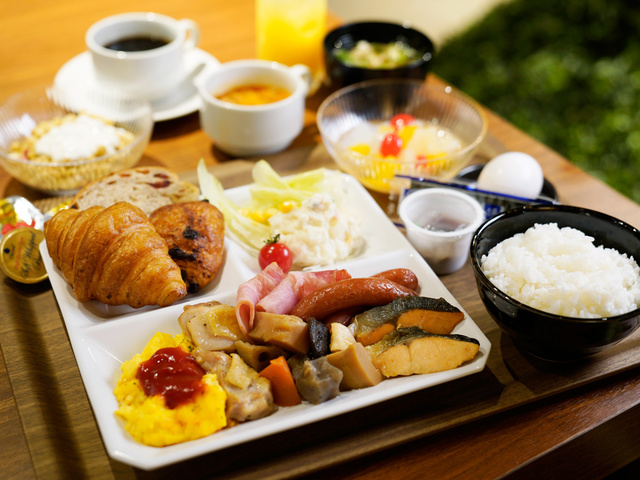 ガーデンズキャビン ◇女性専用◇【スタンダード】朝食を食べて１日を元気にスタート！朝食はバイキングで♪【朝食付】