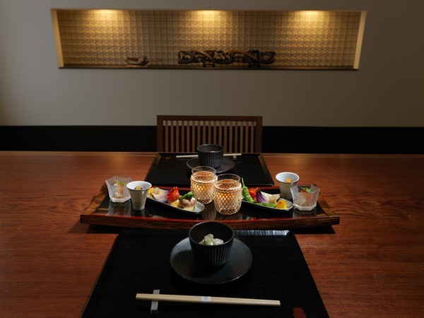 ニセコ昆布温泉 鶴雅別荘 杢の抄 【スタンダード】夕食・朝食付き！厳選した旬を味わう特別膳「彩雲膳」