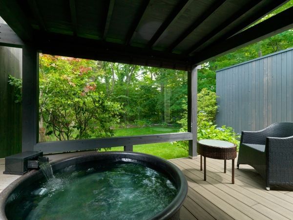 函館大沼 鶴雅リゾート エプイ ◆露天風呂付ツインルーム／デッキに温泉露天風呂が付いた...