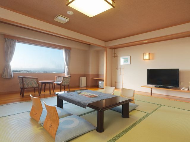 北天の丘 あばしり湖 鶴雅リゾート ◆【タワー棟】和室12畳（一例）／和のしつらえに心身を...
