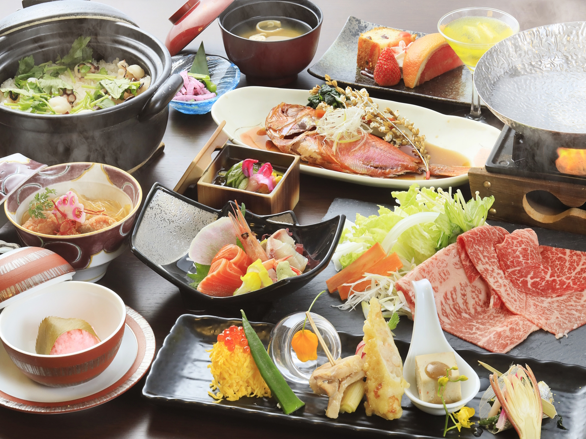 ゆとりろ洞爺湖 【特選会席料理】ご夕食のメインは「国産和牛」を味わう贅沢温泉旅＜■特選会席／会場食＞