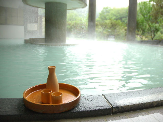 第一滝本館 【食事処】いつもより贅沢な会席を半個室のテーブル席で／特別御膳★★☆＜湯の里＞