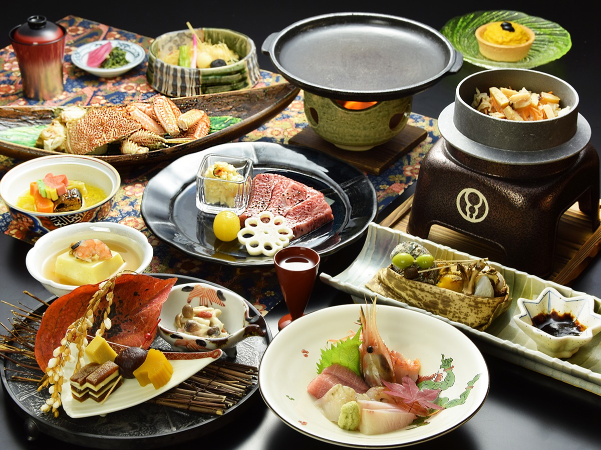 第一滝本館 【お部屋食】ひとときに贅をあしらう至福の膳／滝本御膳★★★