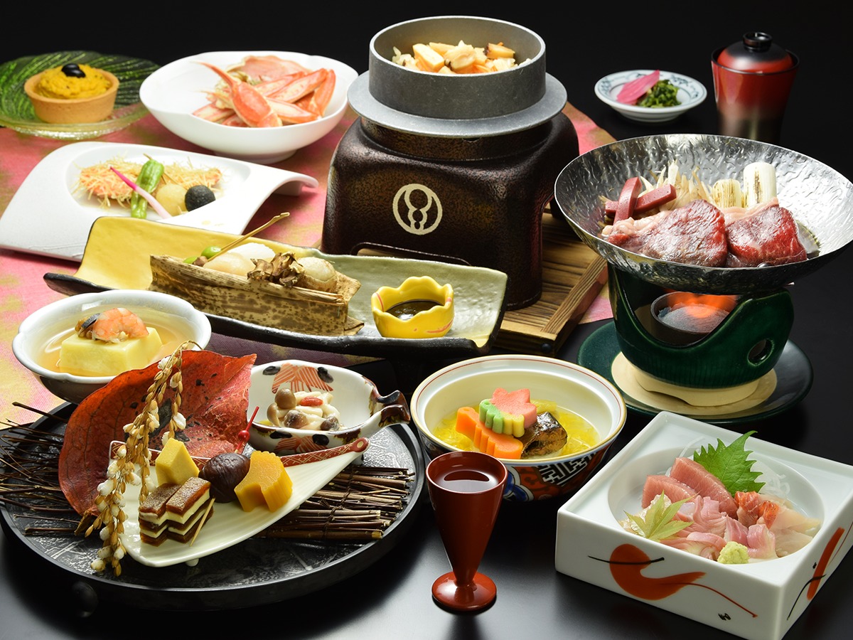 第一滝本館 【お部屋食】前菜から楽しむ充実のおもてなし／特別御膳★★☆