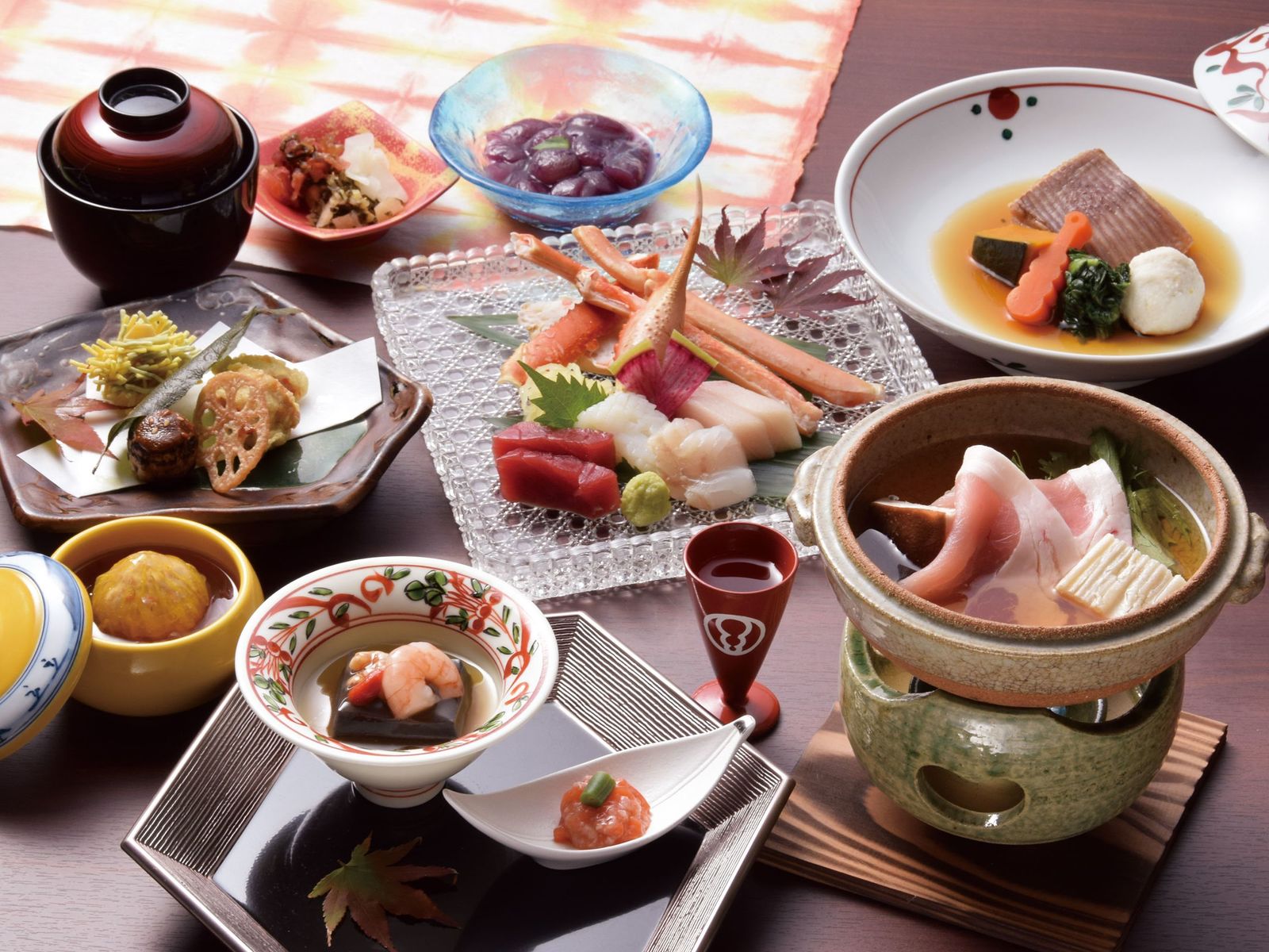 第一滝本館 【スタンダード】季節の味を食事処で手軽に楽しむ和食膳／季節の御膳・和朝食