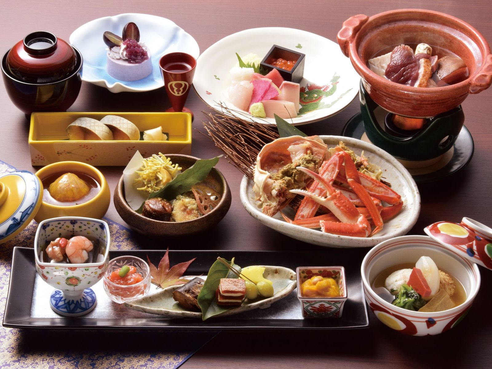 第一滝本館 【スタンダード】北海道の旬の味覚を食事処で楽しむ／特別御膳・和朝食