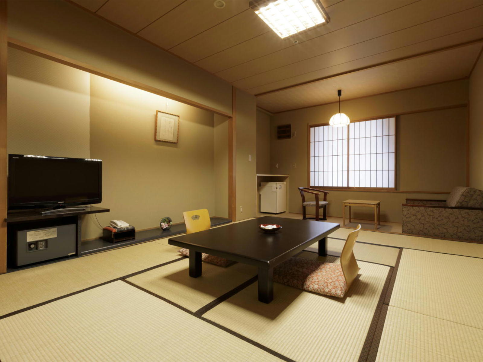 盛岡つなぎ温泉 愛真館 本館和室客室※山手側景色は望めません。