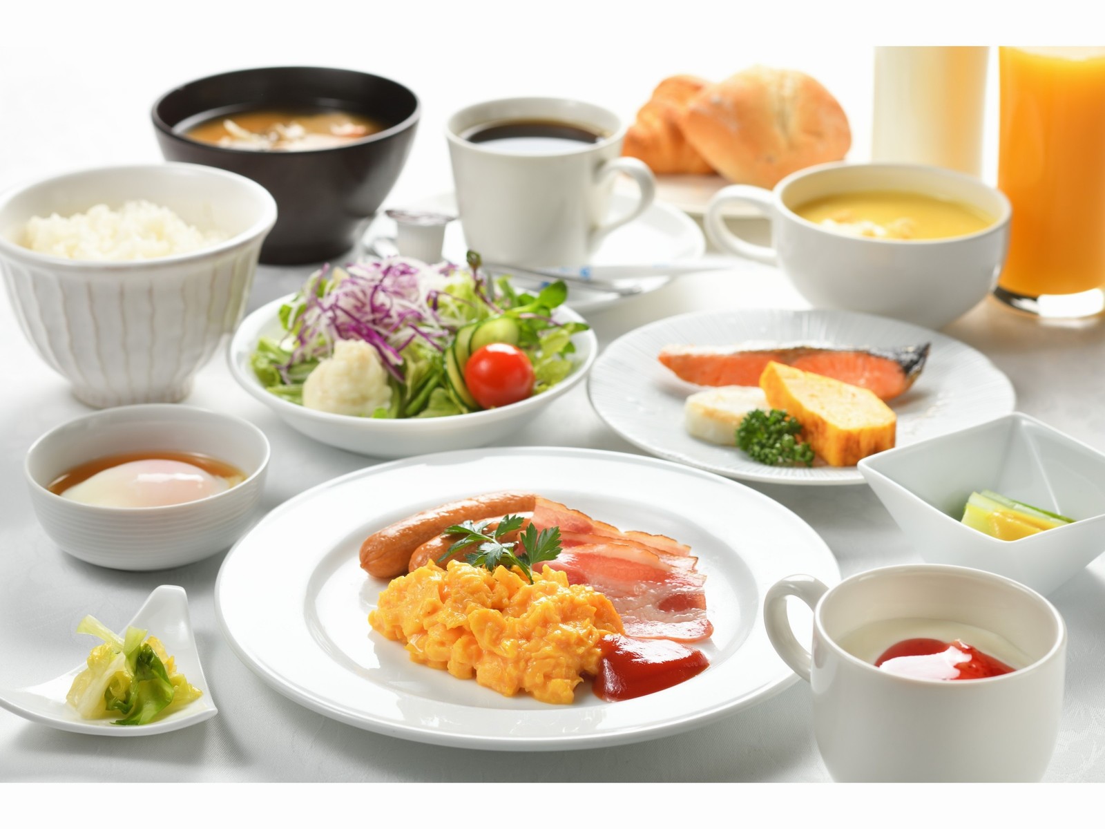 ホテル松の薫一関 【朝食付】ご夫婦・カップルにオススメ！最大24時間のロングステイ特典付／セミダブル