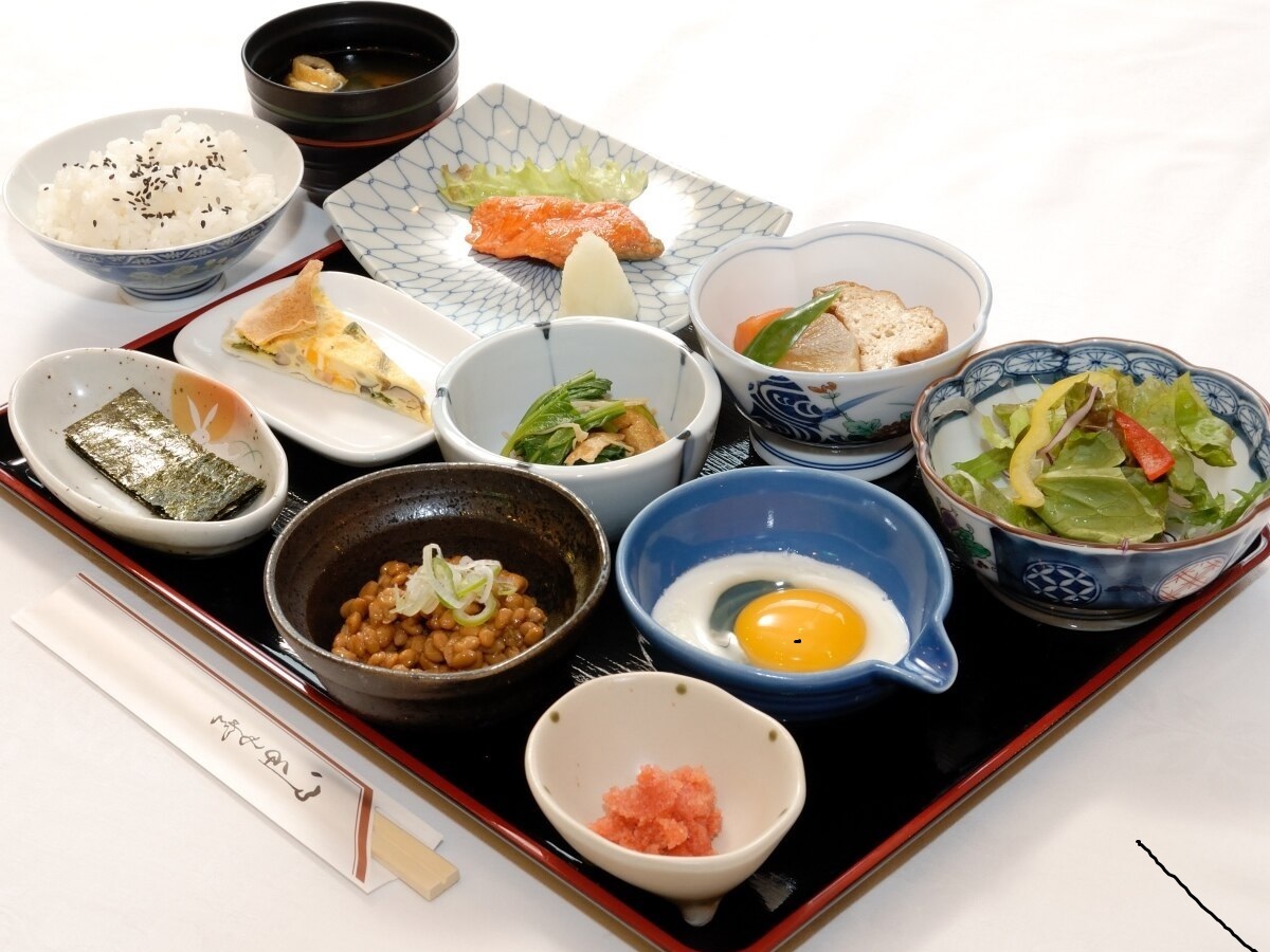 アパホテル〈北上駅西〉 【朝食付き】～あったか手作り朝食付～北上駅西口から徒歩11分～【アパは映画もアニメも見放題】