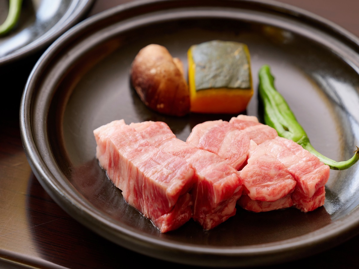 鶯宿温泉　ゆとりろ雫石 【特選会席×愛犬同伴OK】料理長が厳選した食材を使用した至福の美食体験＜■特選会席＞ 