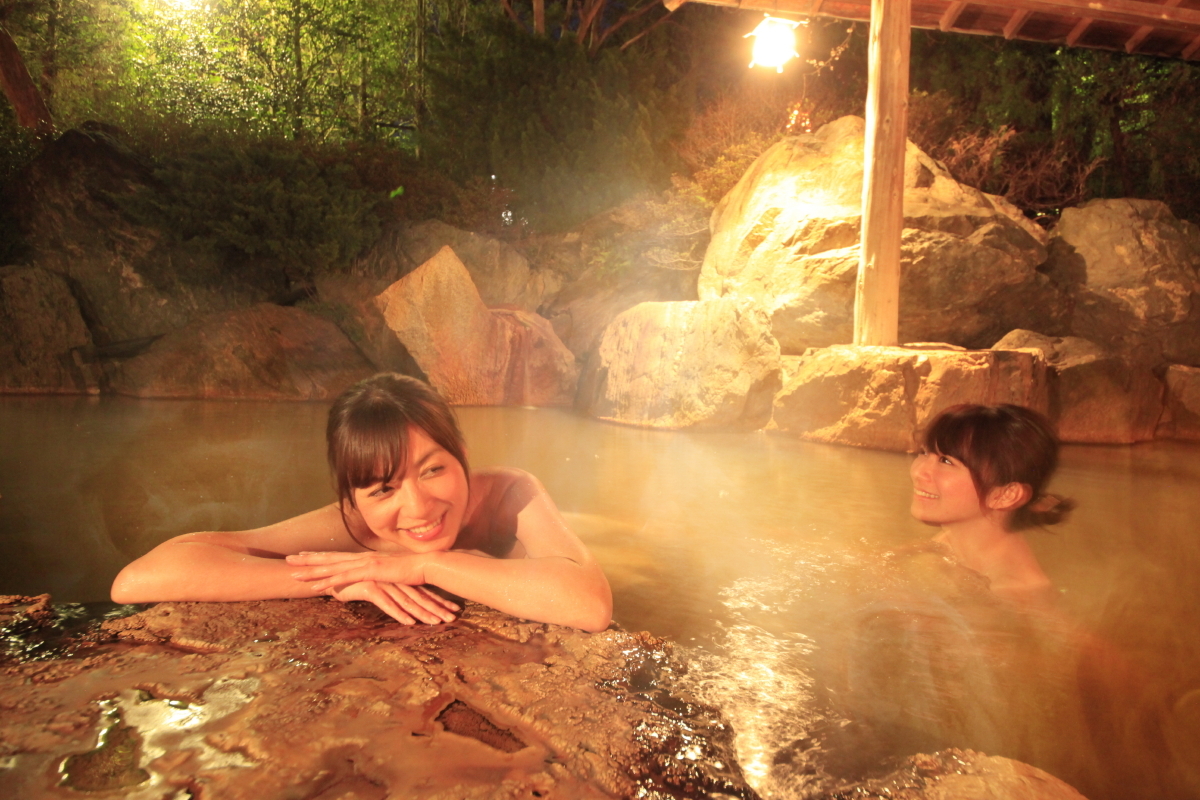 篝火の湯　緑水亭 「和風ブイヤベース鍋」と「特選牛せいろ蒸し」がおいしい！かがり火御膳プラン