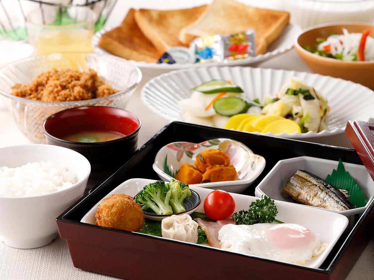 ホテルパールシティ気仙沼 ●ハーフバイキングの夕食と和洋バイキングの朝食付プラン（2食付）