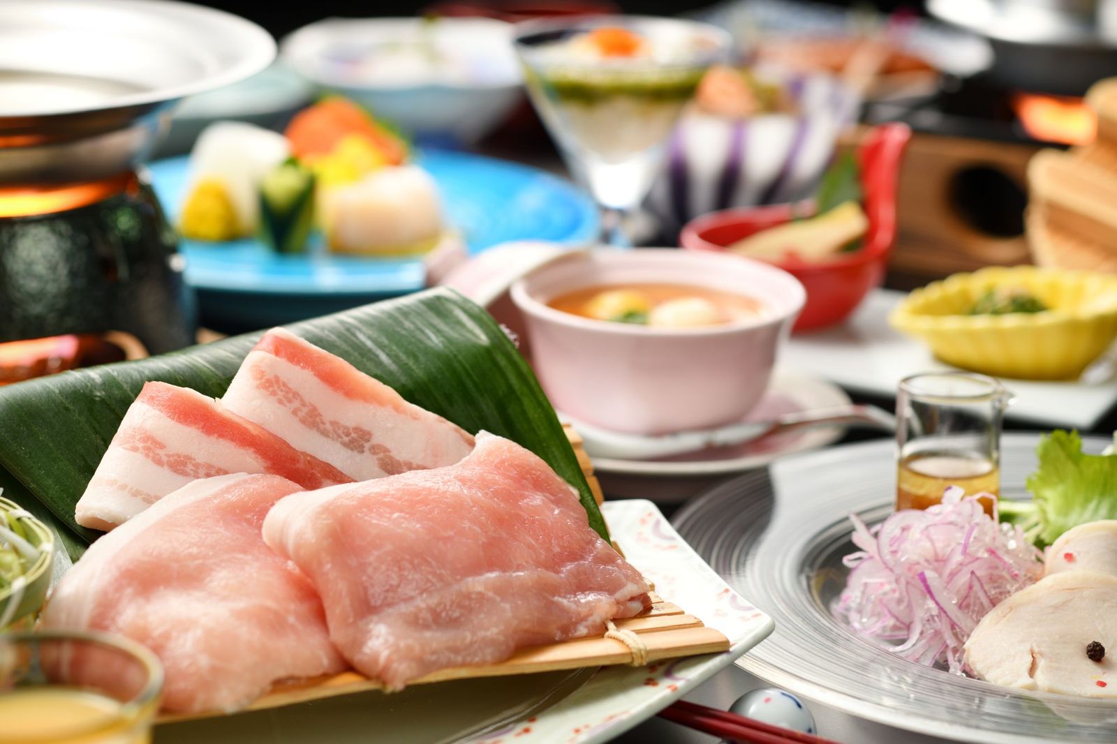 源蔵の湯　鳴子観光ホテル 《★お値打ち会席膳★》【オールインクルーシブ】『三元豚』のしゃぶしゃぶ御膳
