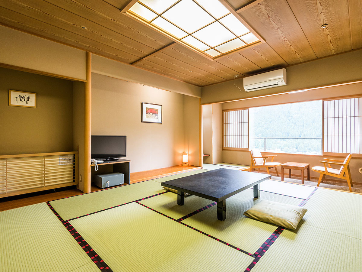 大江戸温泉物語 ますや 【禁煙】スーペリア和室10畳内風呂あり（新館）
