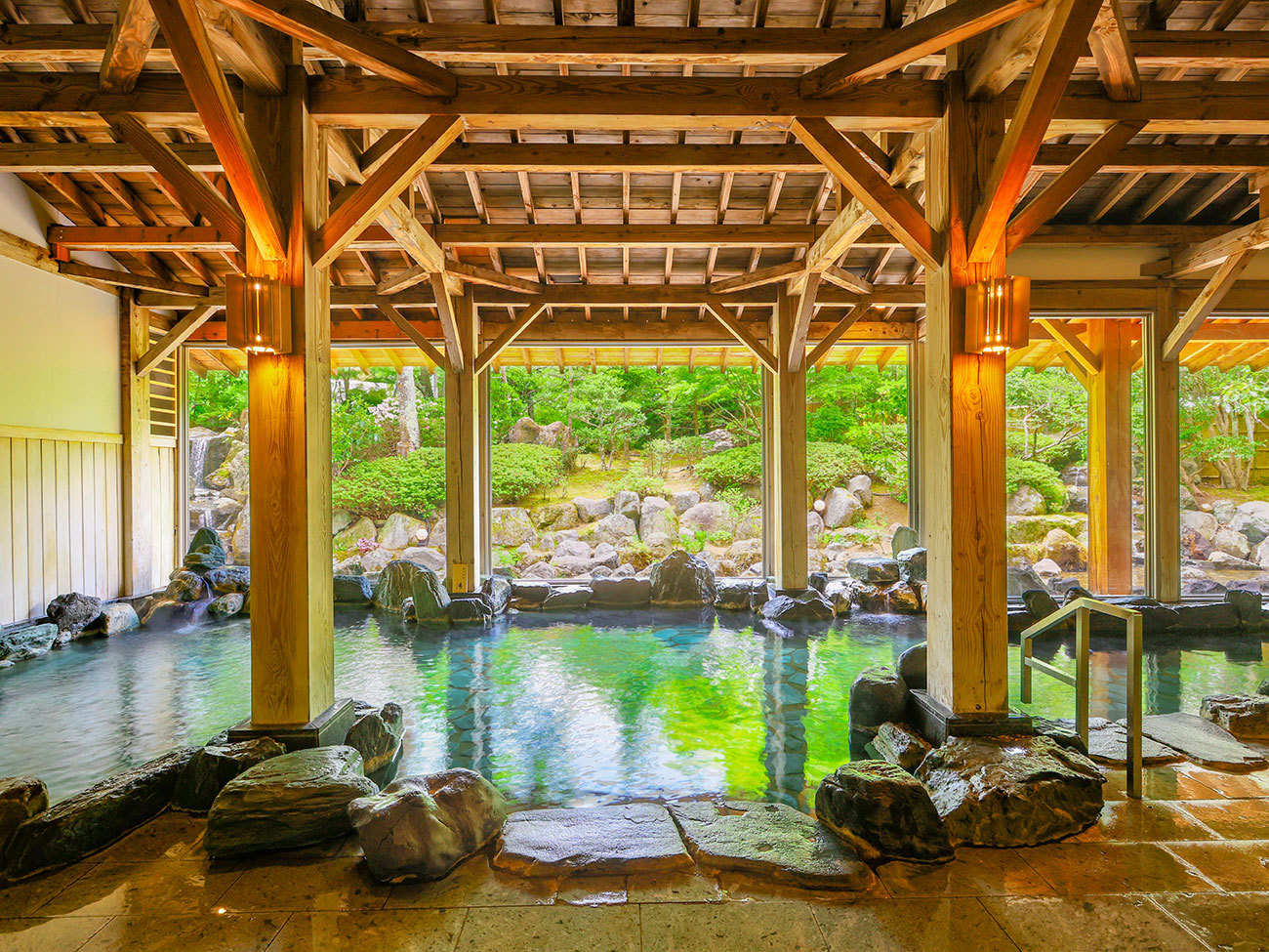 TAOYA秋保 【得旅】思い立ったら温泉旅行♪お日にち限定のお得プラン 1泊2食付基本バイキング