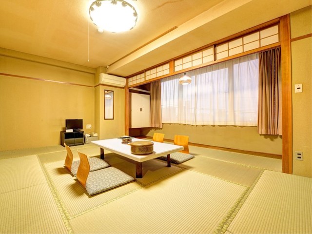 琥珀の湯　欅の宿 ［和室13.5畳］ご家族やグループにおすすめ。5名様ま...