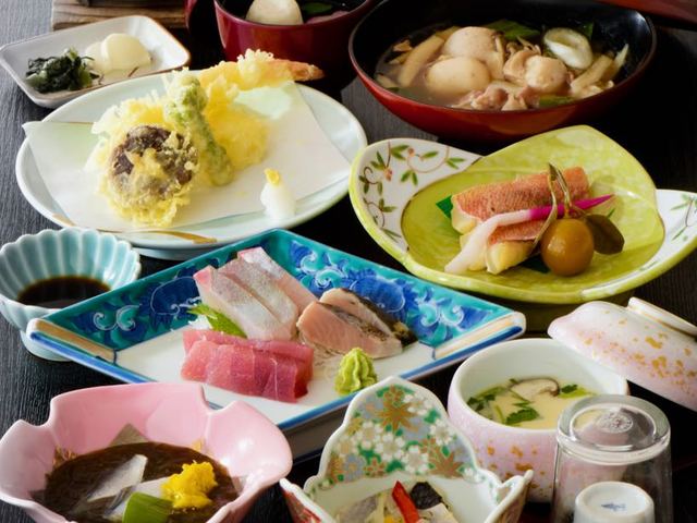 琥珀の湯　欅の宿 ひかえめプラン＜１泊２食＞大浴場は２４時間利用できる【羽黒山】