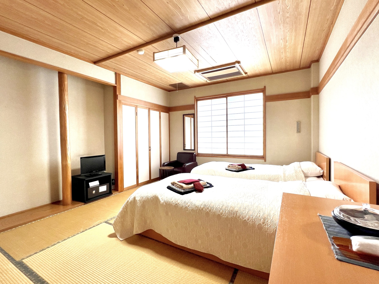 琥珀の湯　欅の宿 部屋画像1