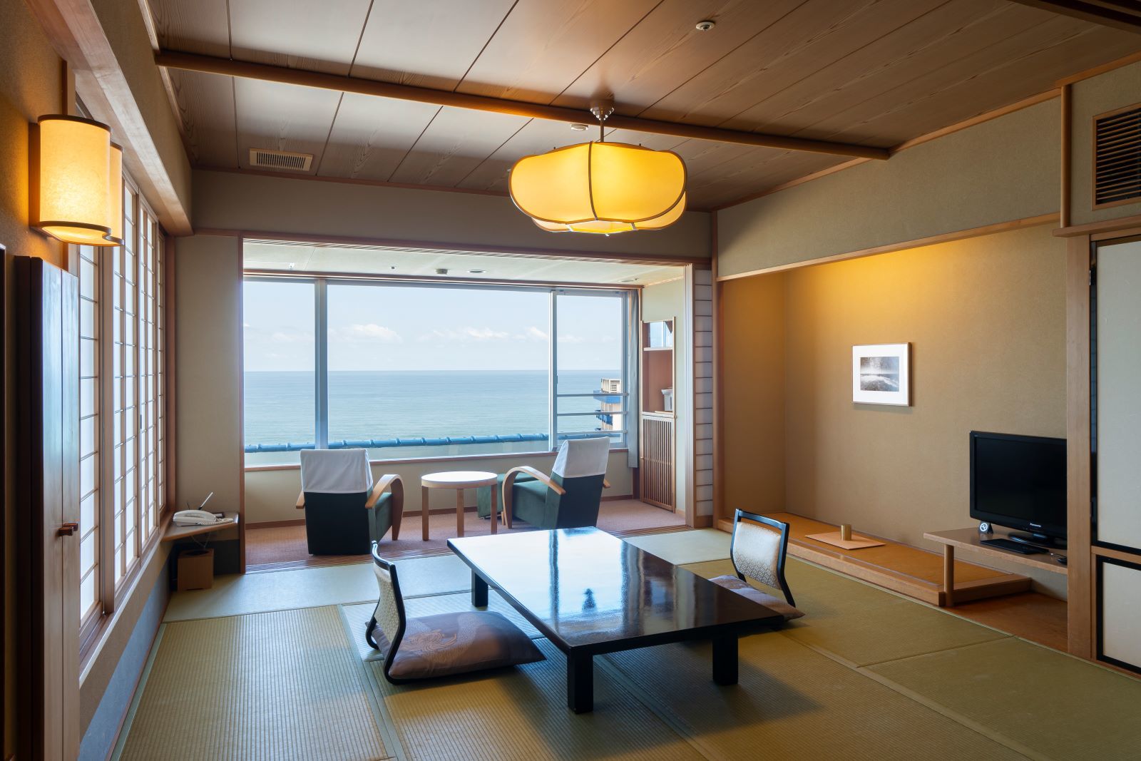 KAMEYA HOTEL コーナーデラックスルームクラシック