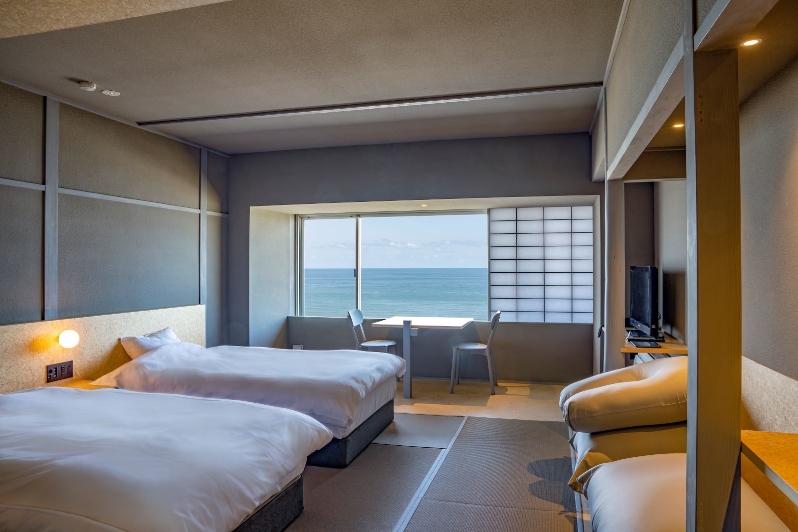 KAMEYA HOTEL デラックスルーム