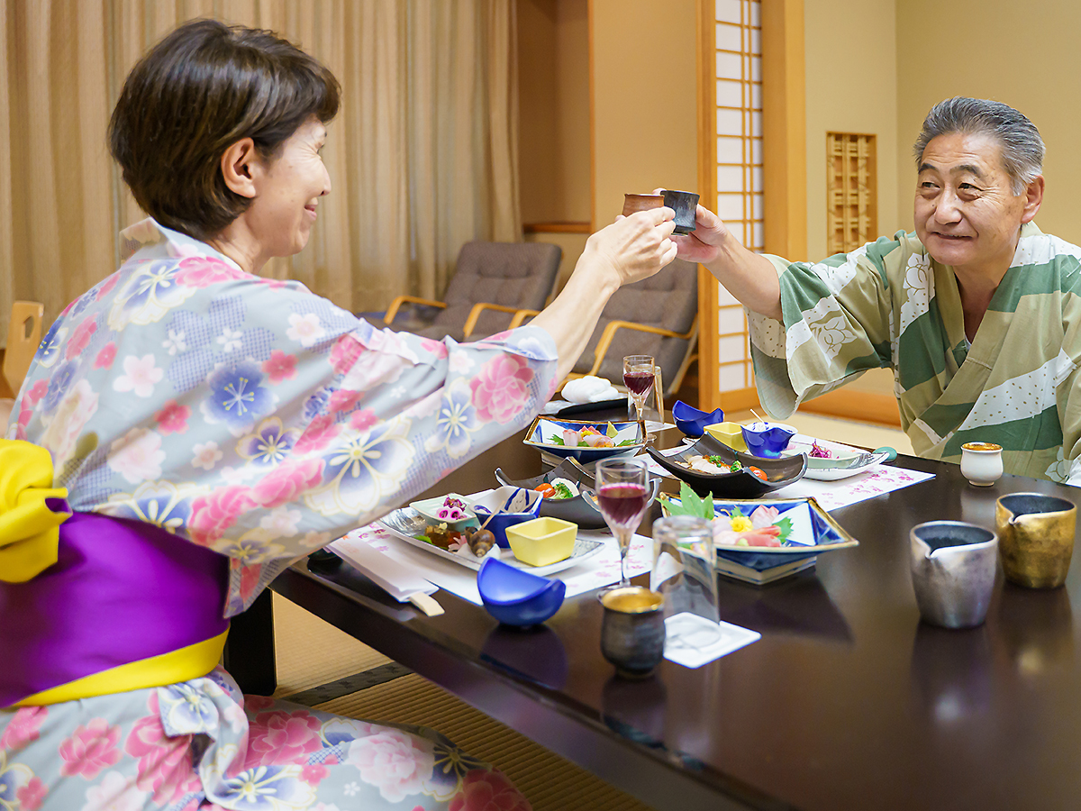 たちばなや 【ご夕食はお部屋食】「大人のご夫婦」1日2組限定！あつみ温泉で優雅に過ごす二人旅