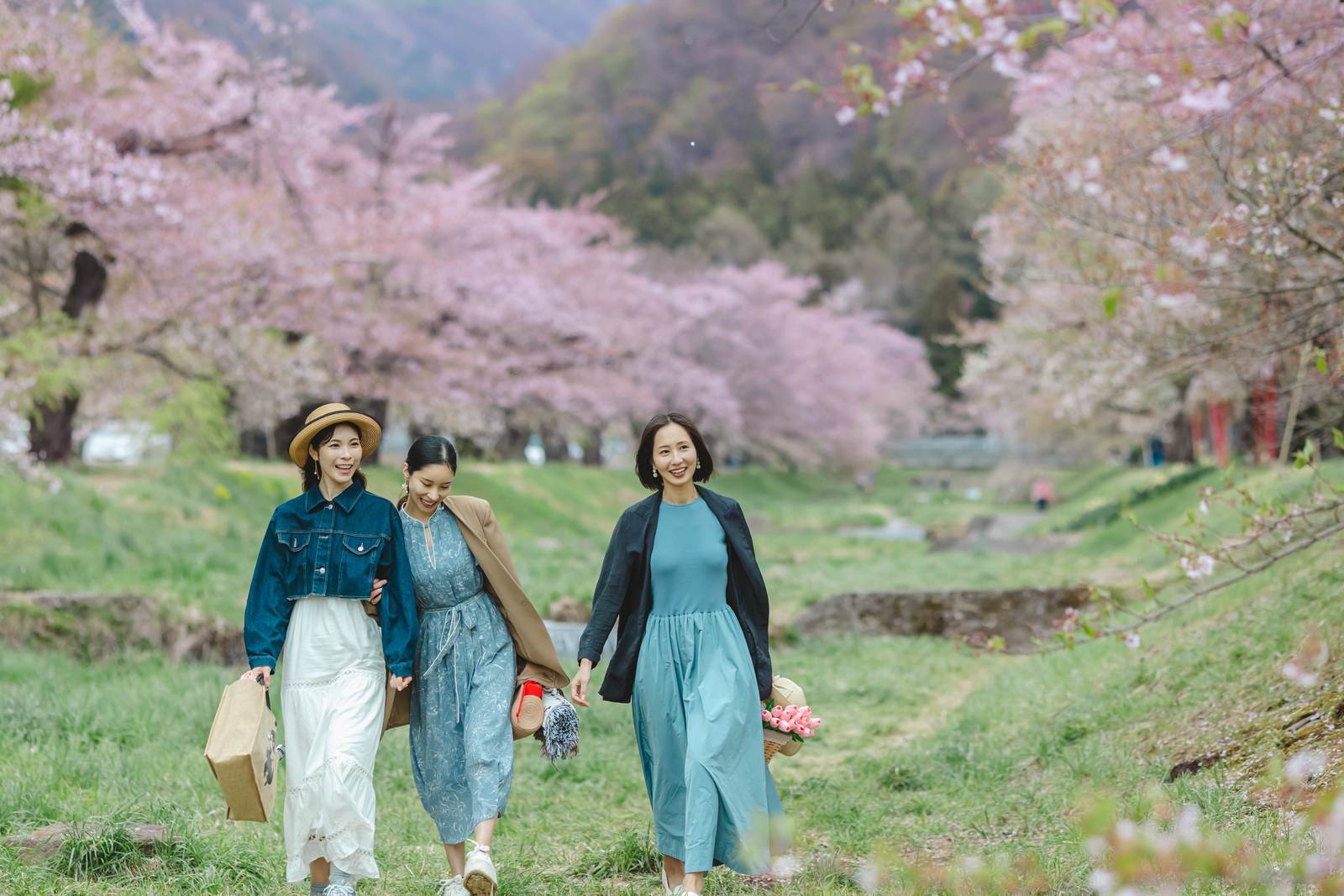 ホテルリステル猪苗代ウイングタワー 【平日限定】花かご御膳と季節の花々で猪苗代の絶景を堪能。 大人のリゾートステイ満喫プラン