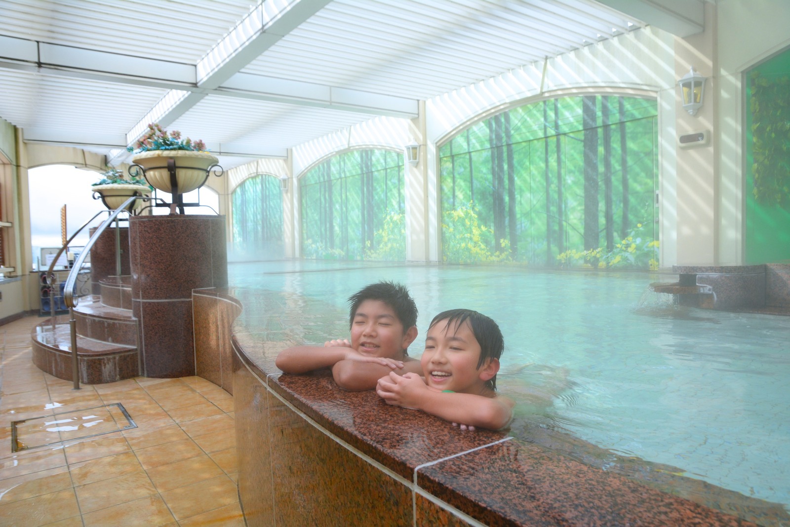 ホテルリステル猪苗代ウイングタワー 【小学生半額】進学・進級おめでとう☆家族旅応援☆ビュッフェプラン