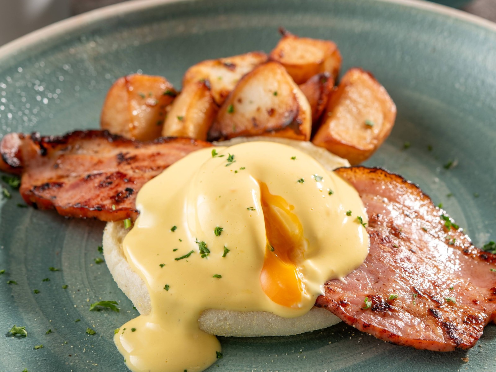 スパリゾートハワイアンズ　ホテルハワイアンズ 【レストランリニューアル記念】ご夕食はディナービュッフェ＆ご朝食は選べるメインのハワイアンモーニング