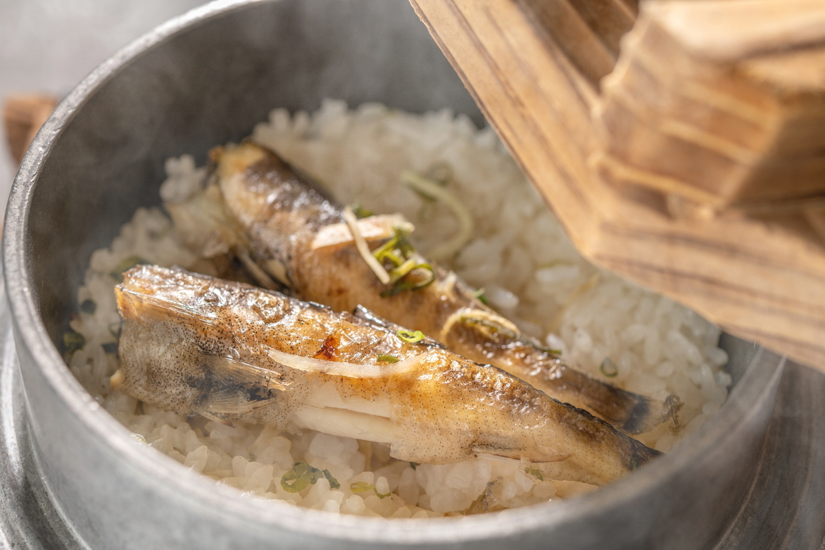 連泊でグルメ満喫】初日は夕朝食ビュッフェ／翌日は夕食和食膳＋朝食