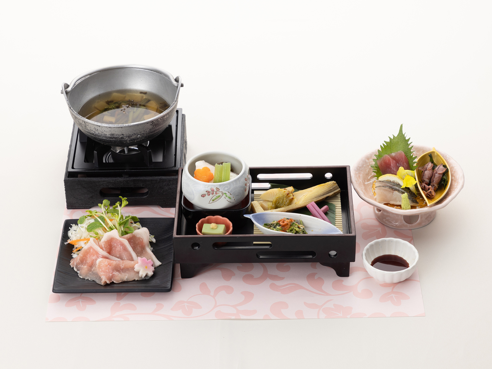 鏡が池 碧山亭 ◆【スタンダード】あだたら高原岳温泉を満喫！一泊二食付創作和食膳プラン
