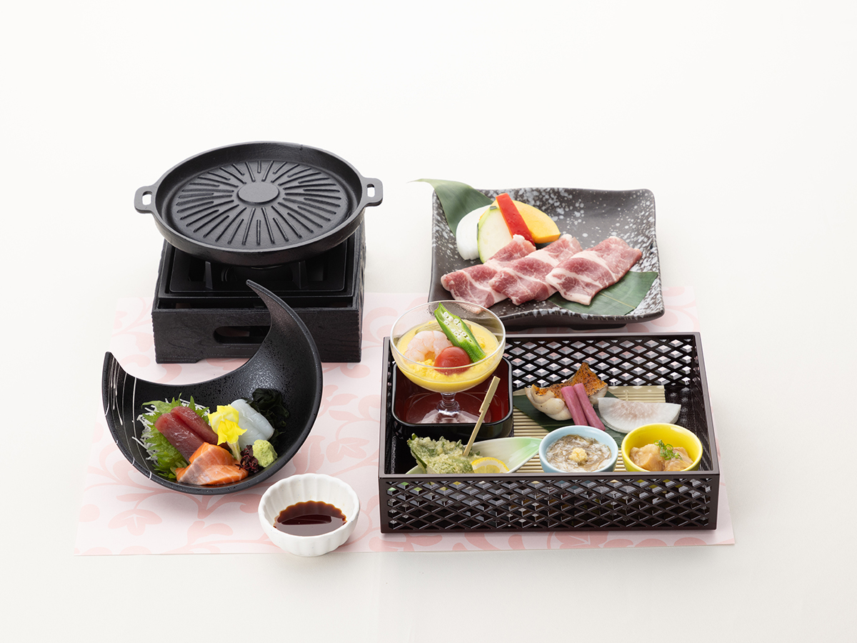 伊東園ホテル磐梯向滝 【スタンダード】飲み放題付き！1泊2食付創作和食膳＋ハーフバイキングプラン