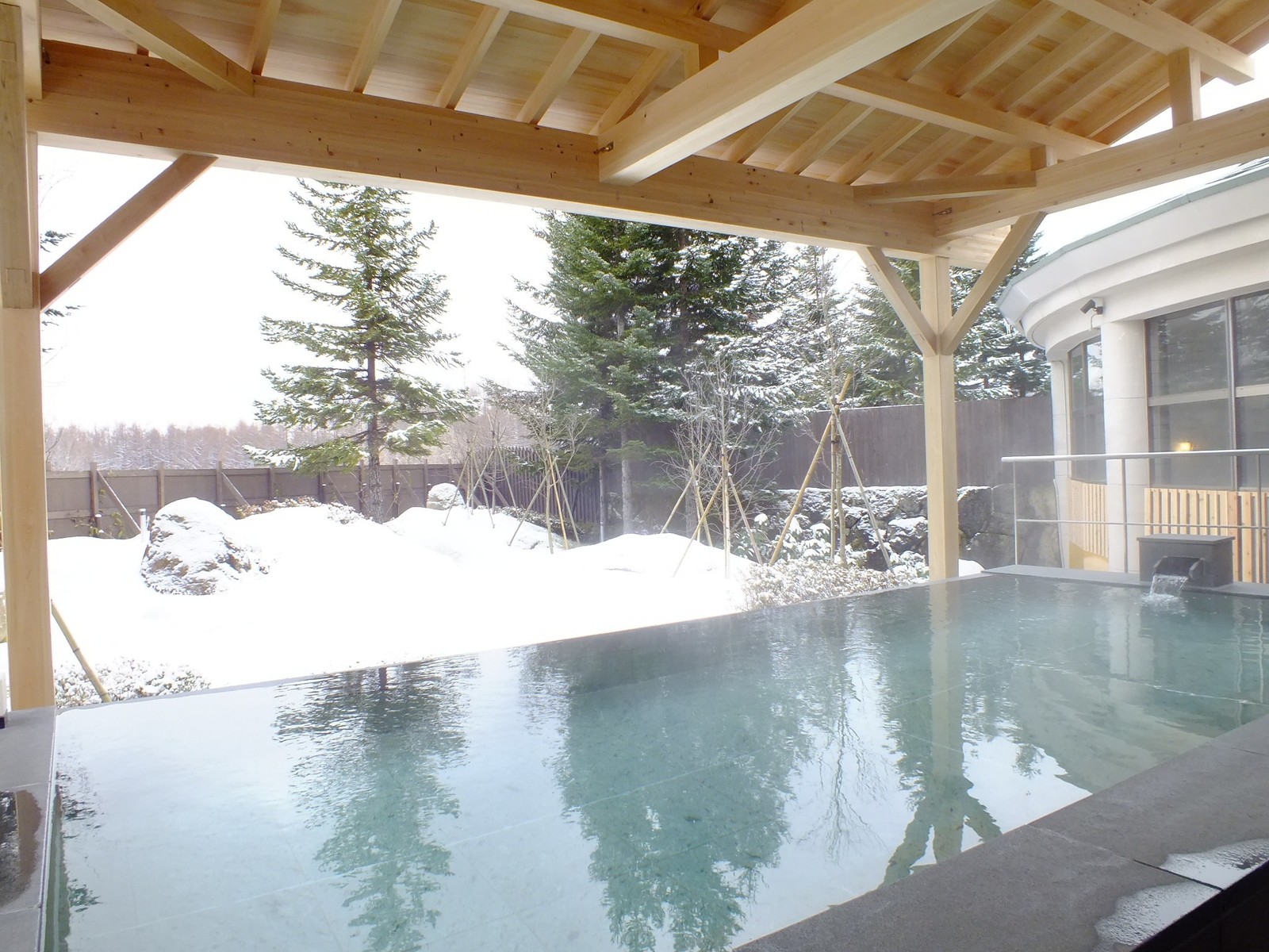 EN RESORT Grandeco Hotel 【リフト1日券付き】スキーイン＆スキーアウトで便利！グランデコスノーリゾートオフィシャル｜夕朝食付