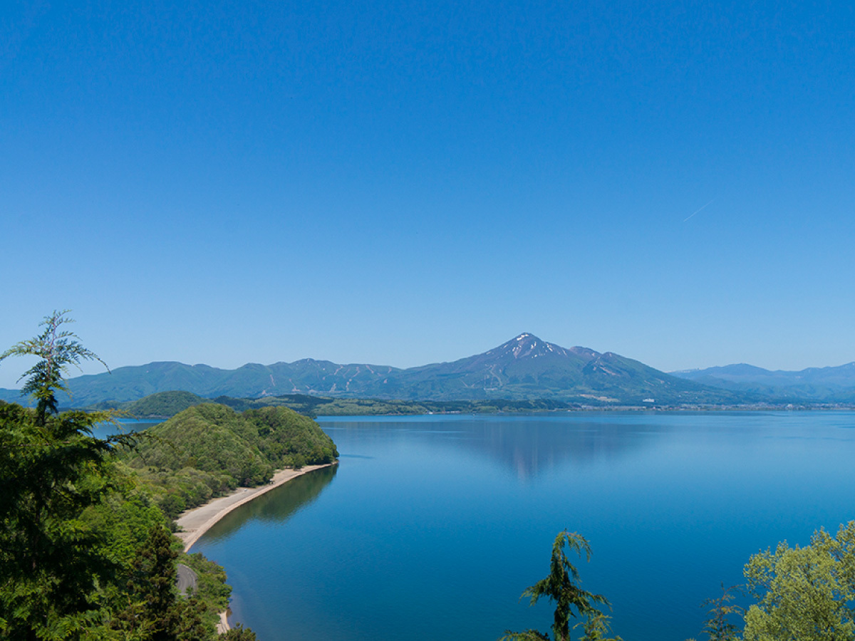 猪苗代はやま温泉　ヴィラ イナワシロ 【 夏旅★体験】磐梯山の風と猪苗代湖の絶景を味わう、バーベキュー体験プラン！