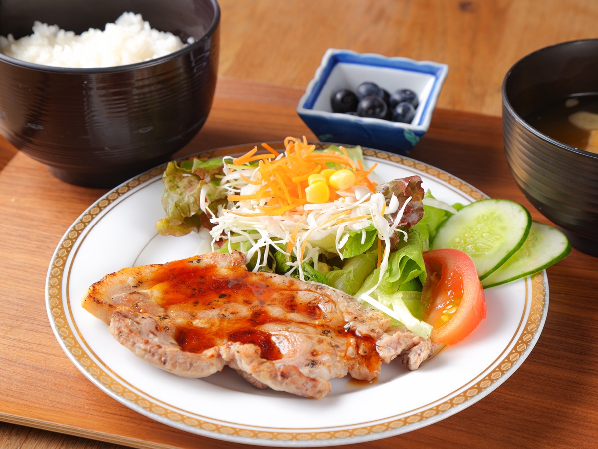 アパホテル〈郡山駅前〉 【朝食付き】アメニティ客室設置で快適滞在【アパは映画もアニメも見放題】】