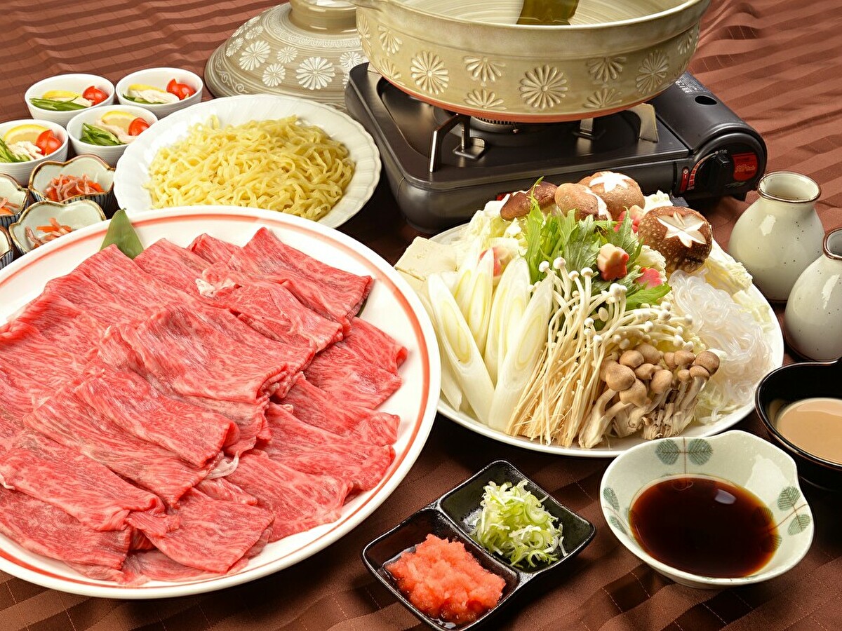 Nature cottage Akabeko 【選べるグレードアップ夕食付/無料朝食パン付】大きな窓から自然を感じながら屋内風呂を満喫！特典付