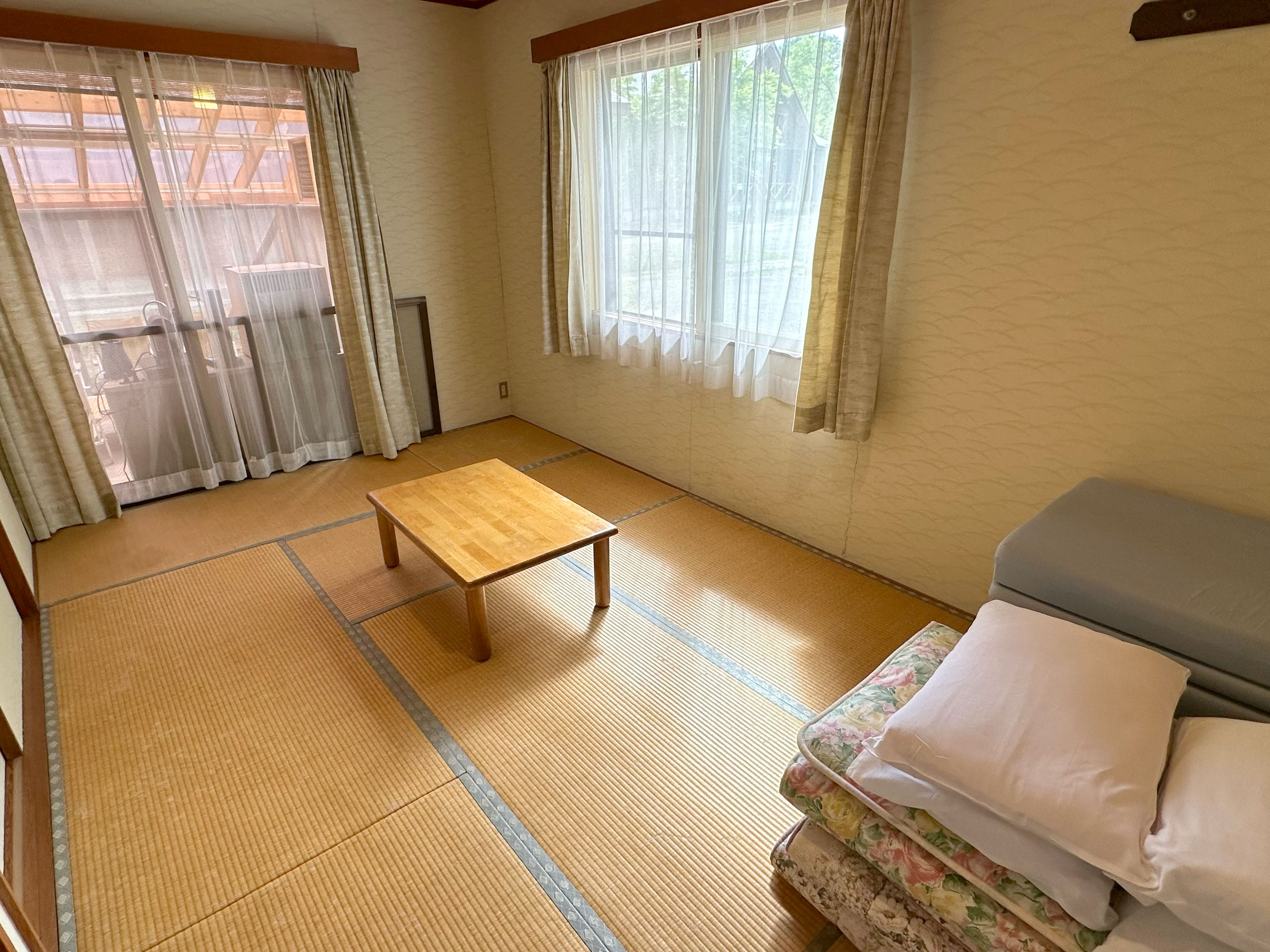 Nature cottage Akabeko リビングテラス付戸建てタイプ3LDKコテージ：和室