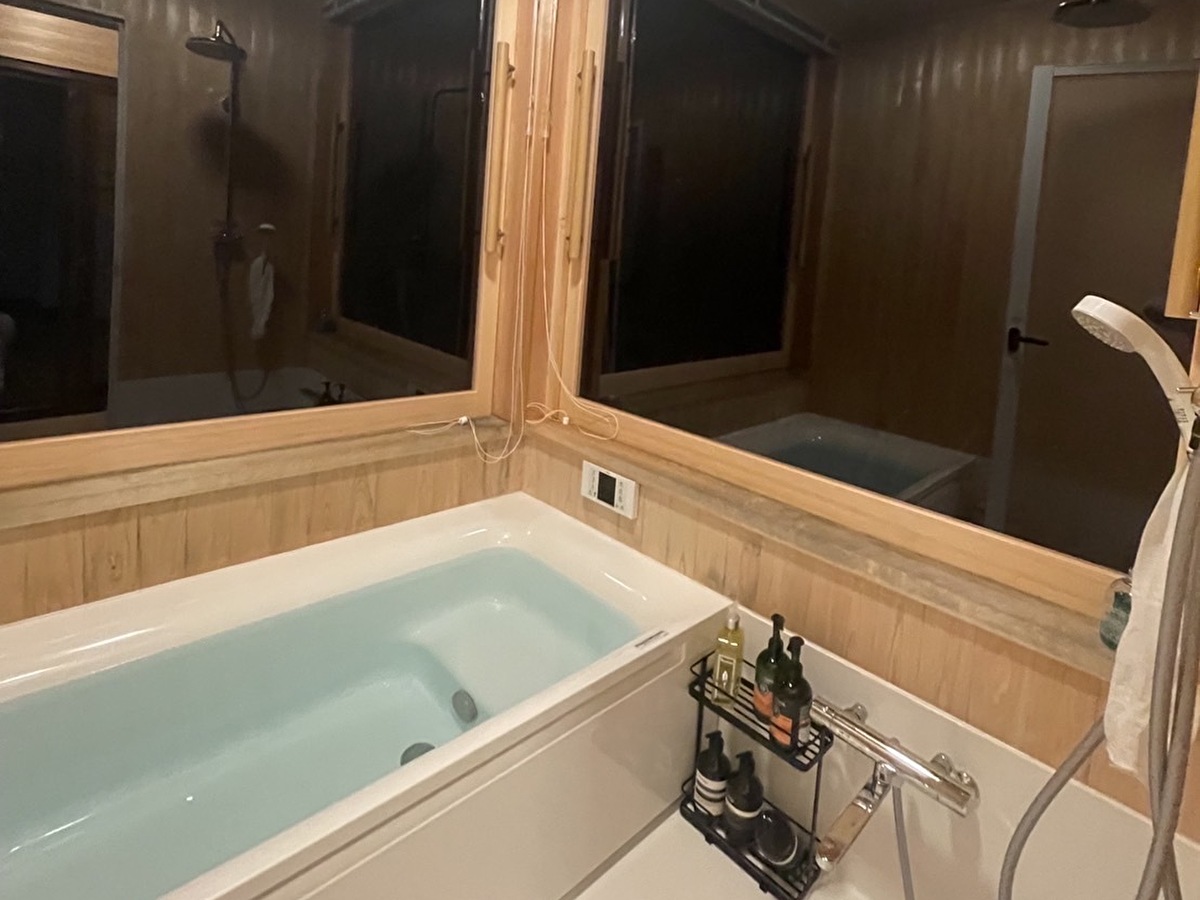 Nature cottage Akabeko 新型露天(夜)