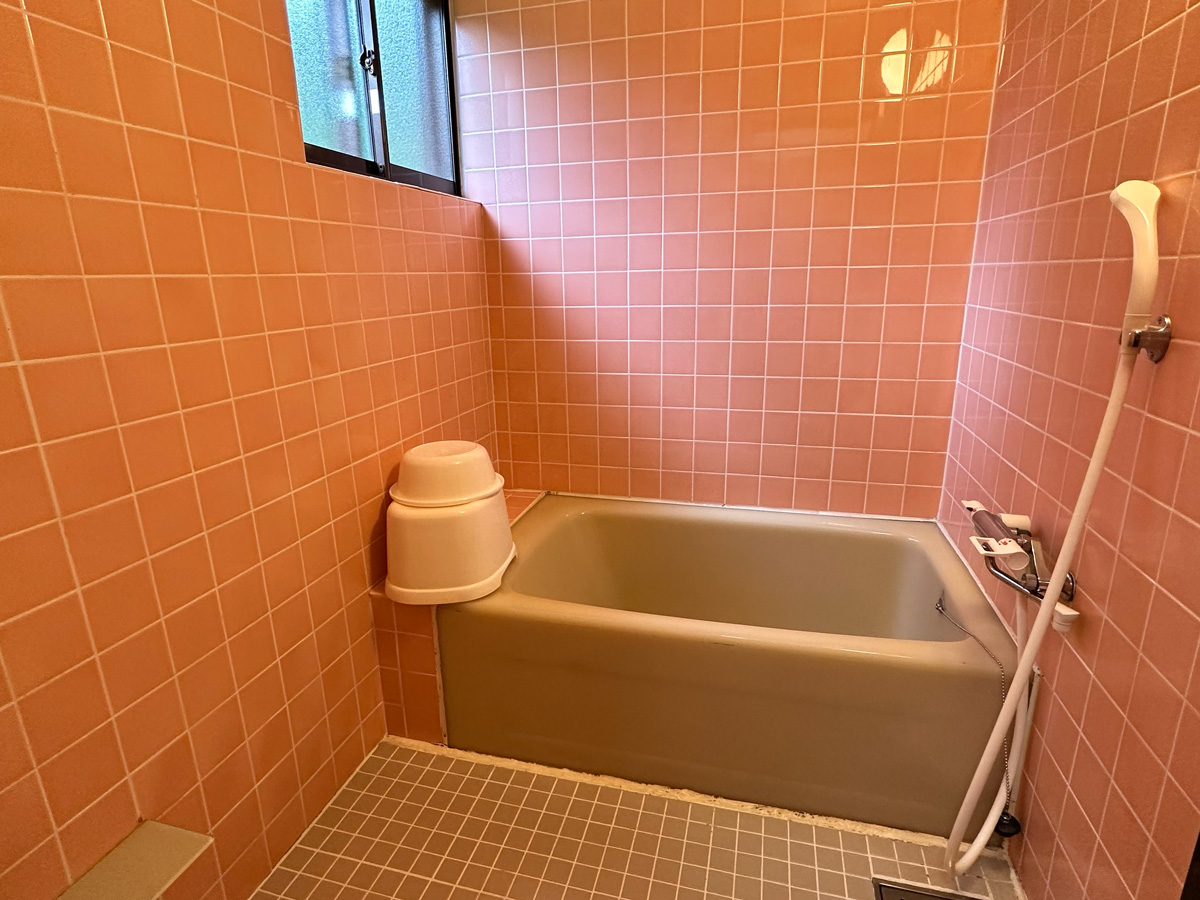 Nature cottage Akabeko 新型露天付戸建てタイプ２LDK：内風呂