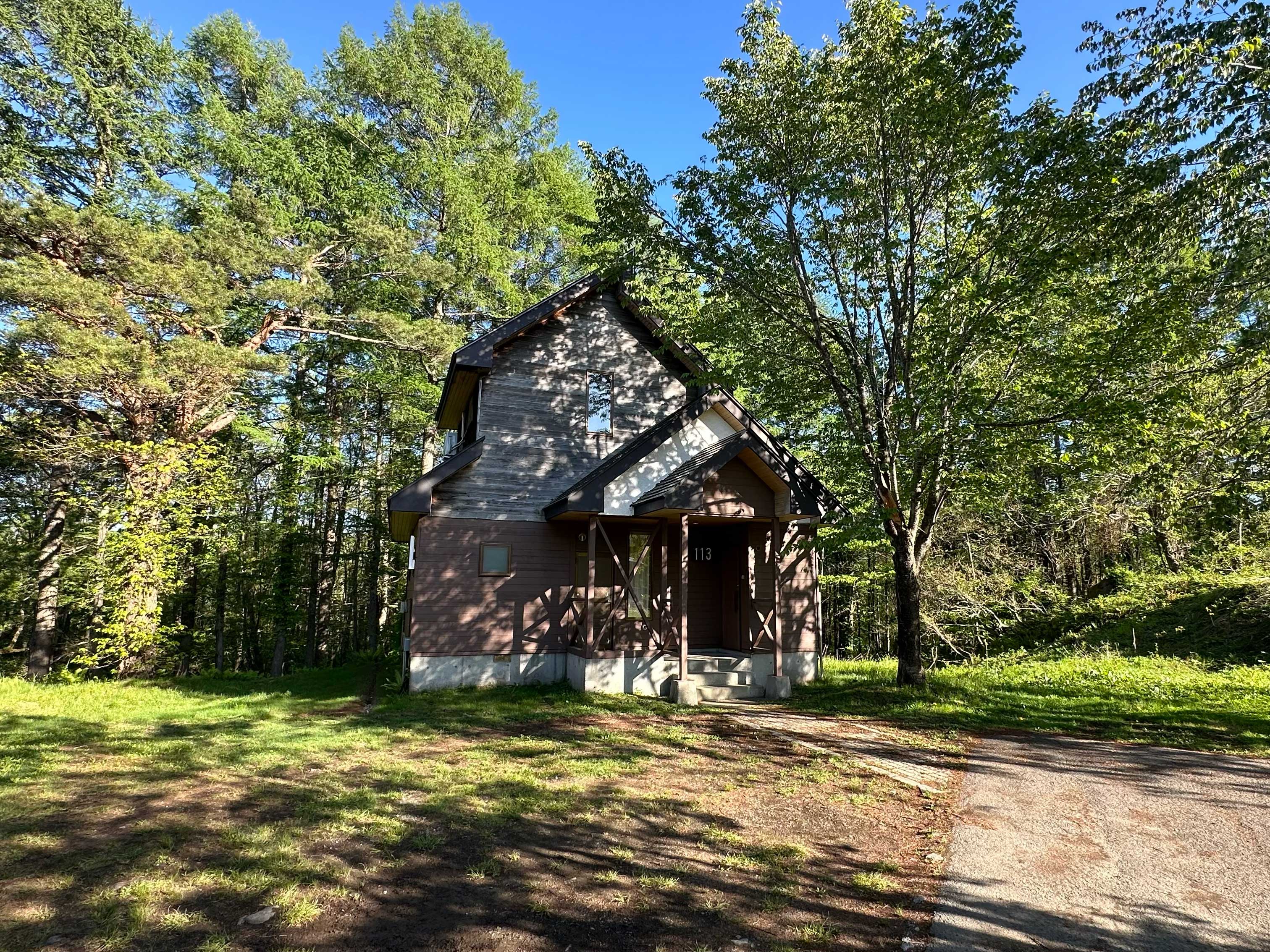 Nature cottage Akabeko 【新型露天風呂付き戸建て2LDKコテージ★特典付】大きな窓から自然を感じながらお風呂を満喫！(素泊まり)